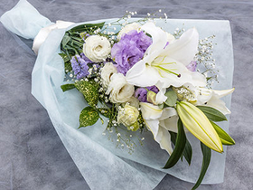 Order Flowers Online Japan –   Funeral Bouquet