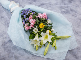 Sympathy Flowers to Japan – Funeral Flowers