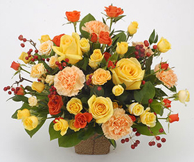 Roses & Carnations Arrangement - Online Flower Delivery Japan